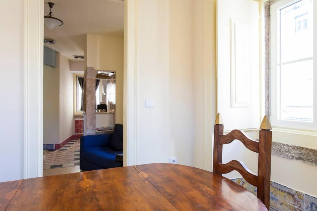 Apartment Flat Da Bica Chiado 2